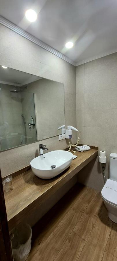 Hotel Rebeco Фуэнте-Де Экстерьер фото